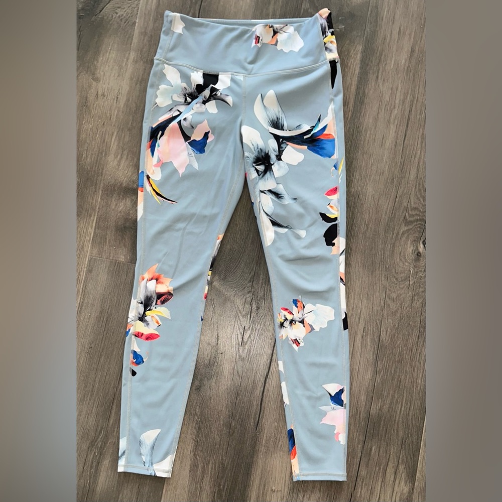 Athleta floral print, medium leggings. Super comfy, supportive